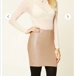 NWT Forever 21 Taupe sequin skirt
